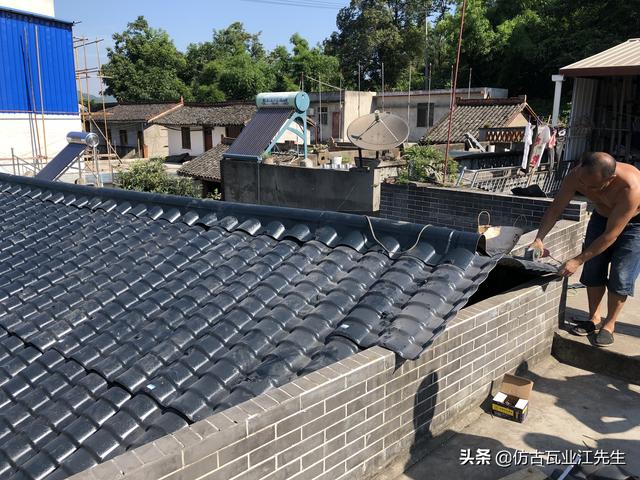 樹(shù)脂瓦小青瓦,農(nóng)村老房子換瓦的***優(yōu)選擇